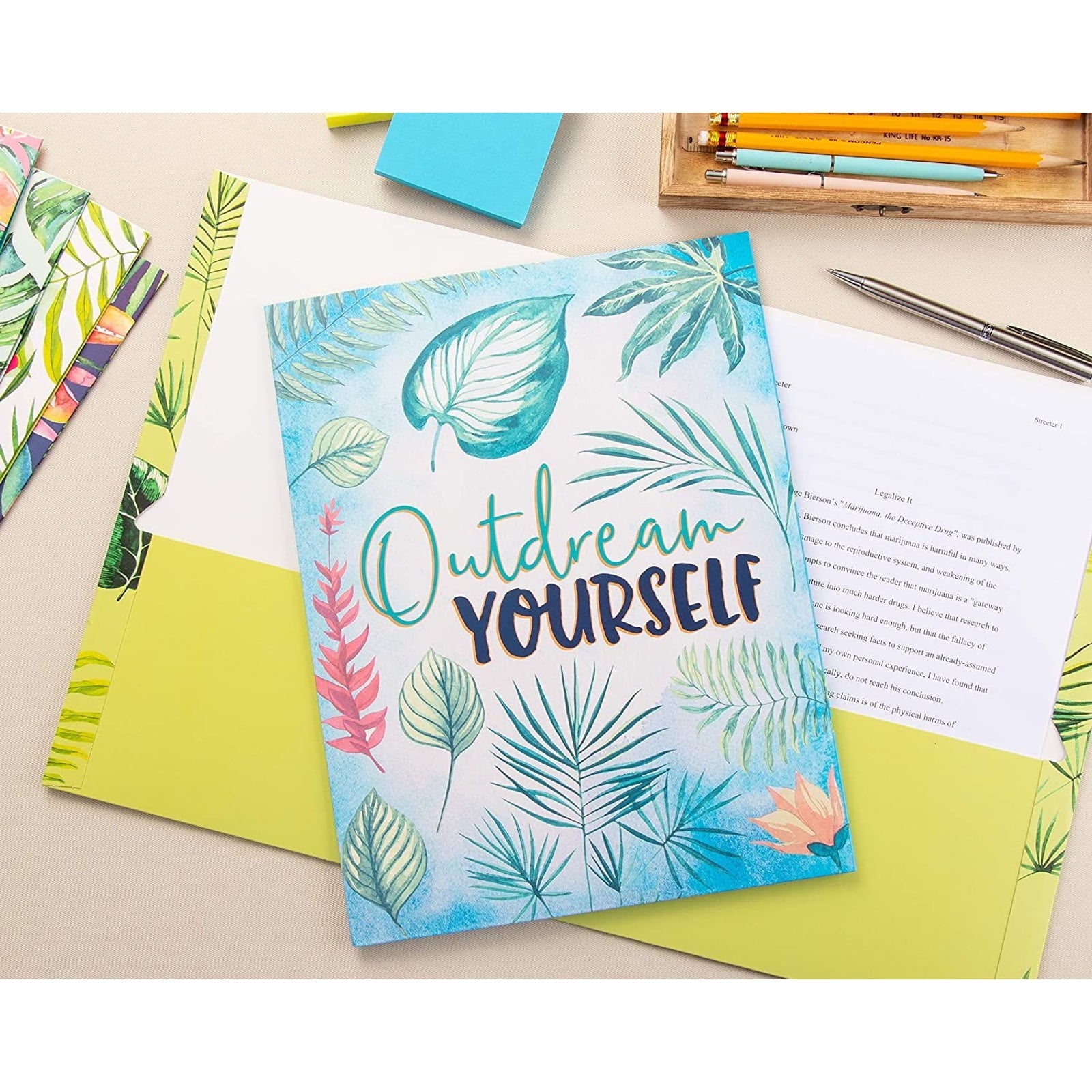 Tropical Pocket Folders with Motivational Quotes (12 x 9.25 In, 12 Pack)